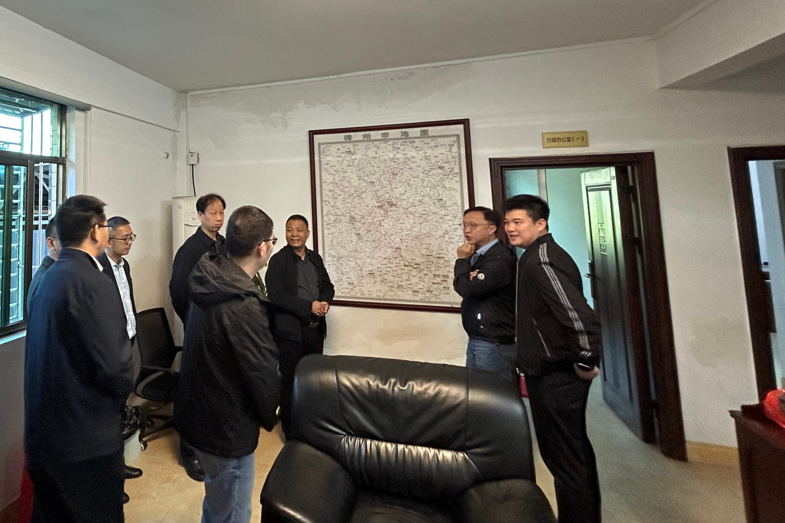 ��������ҵ�ֶ���Ѳ��Ա����˸����ţ��̳-(�Ĳ���ˮ)���ŵ���ָ��